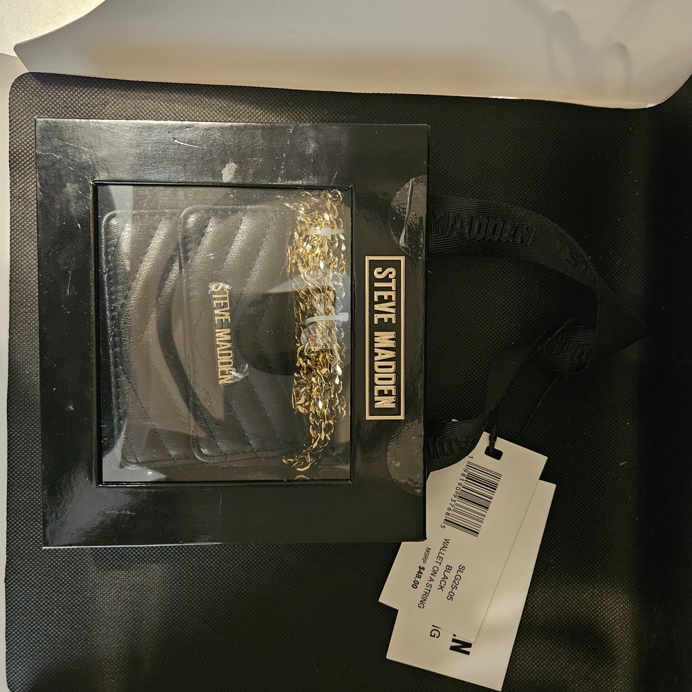 Steve Madden Black Quilted Crossbody Bag - Picture 2 of 2
